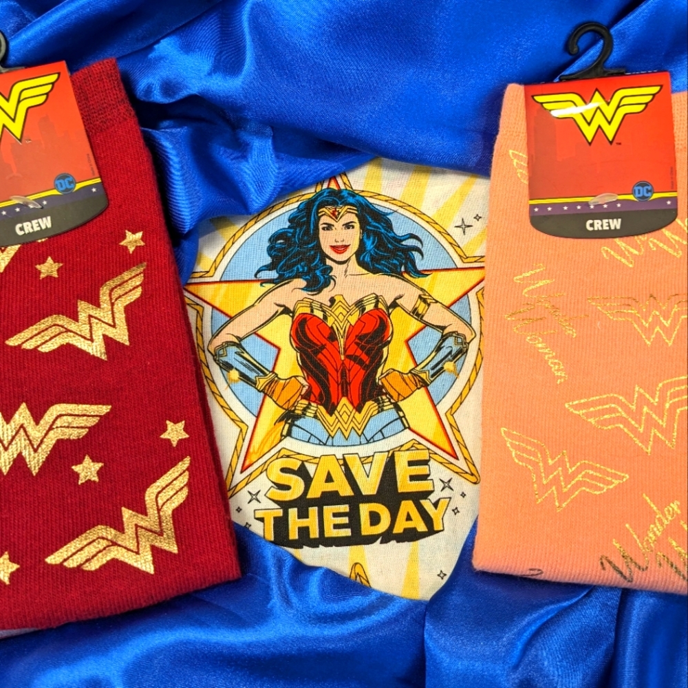 Bioworld women's Wonder Woman foil crew socks. Two pair. Size 5-10